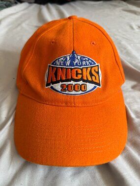 Foot Locker New York Knicks 2000 Hat NBA